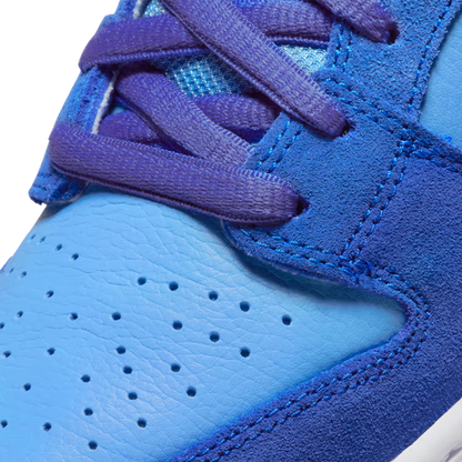 Nike SB Dunk Low Blue Raspberry