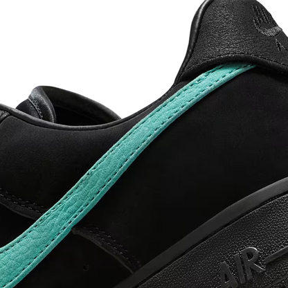 Nike Air Force 1 X Tiffany & CO